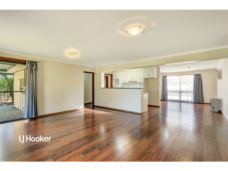 2 Minerva Crescent, Modbury Heights SA 5092