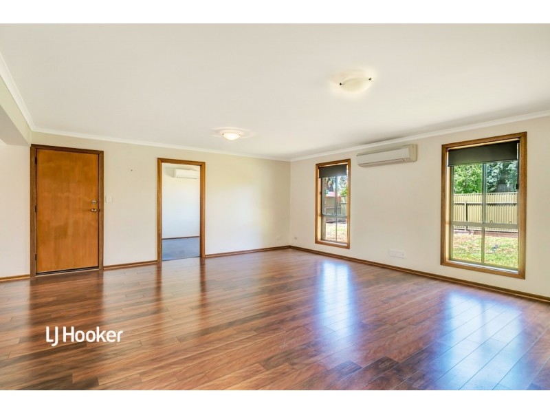 2 Minerva Crescent, Modbury Heights SA 5092