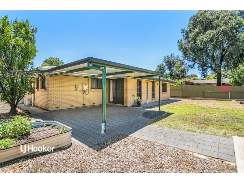 2 Minerva Crescent, Modbury Heights SA 5092