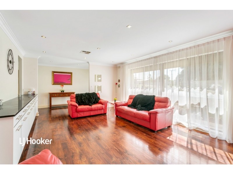 6 Castle Street, Modbury SA 5092