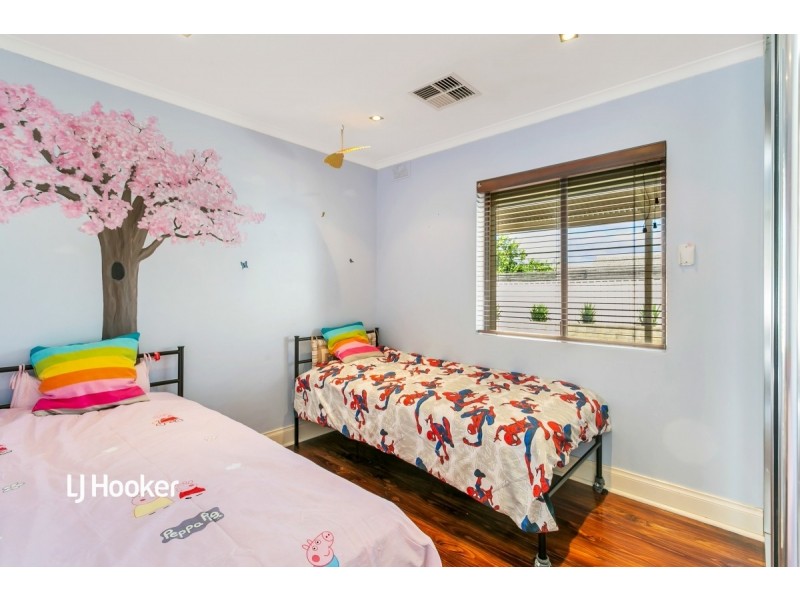 6 Castle Street, Modbury SA 5092