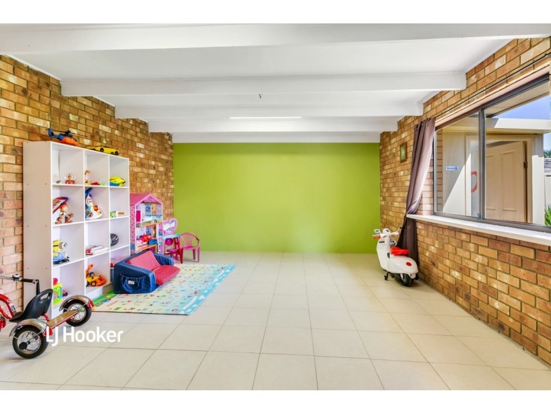 6 Castle Street, Modbury SA 5092