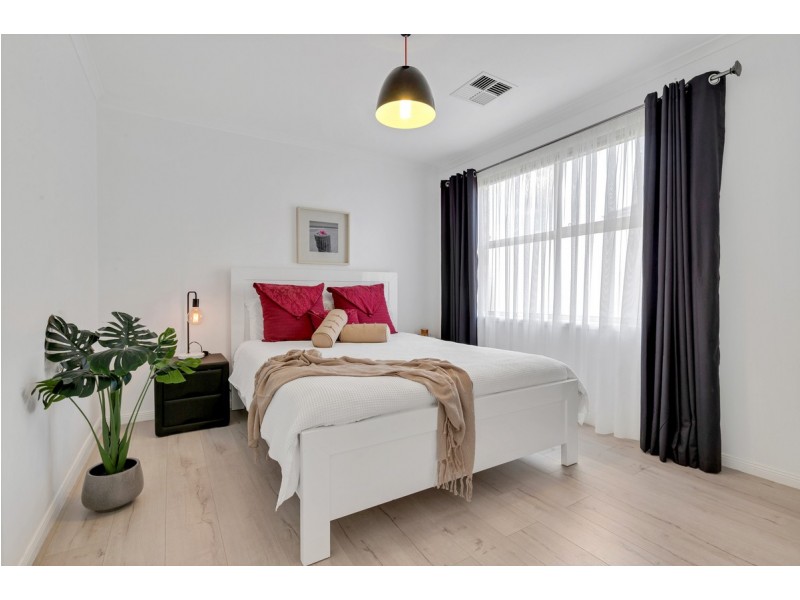 15 Chelsea Drive, Enfield SA 5085