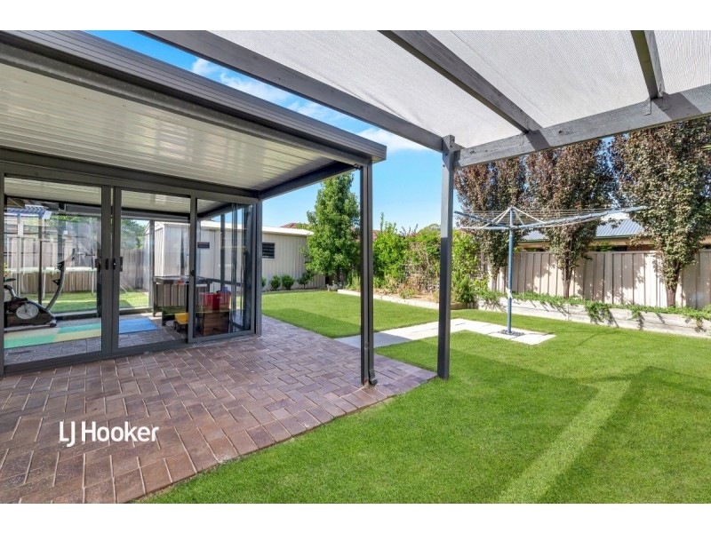 4 Sissinghurst Drive, Oakden SA 5086