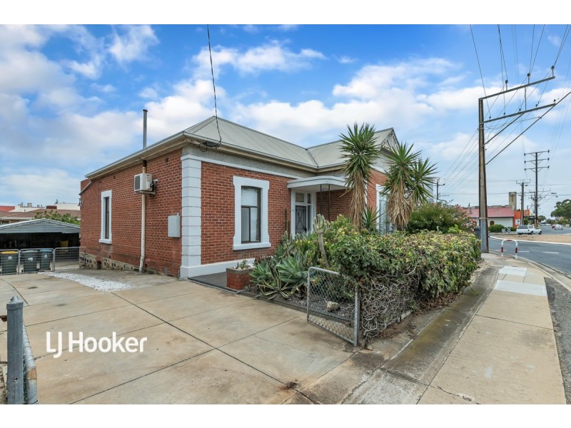 105 Military Road, Semaphore South SA 5019