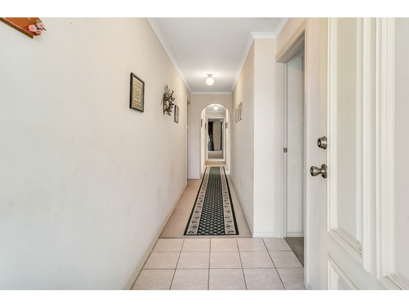 13 Montacute Drive, Oakden SA 5086