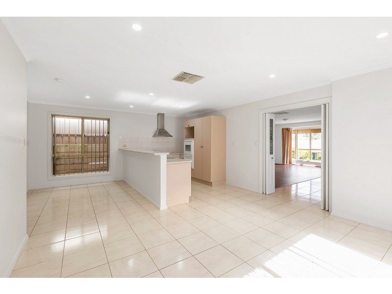 36 Cambridge Terrace, Hillbank SA 5112