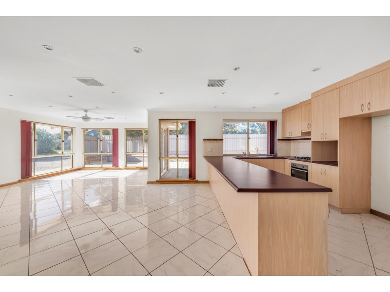 11 Lurline Boulevard, Sellicks Beach SA 5174