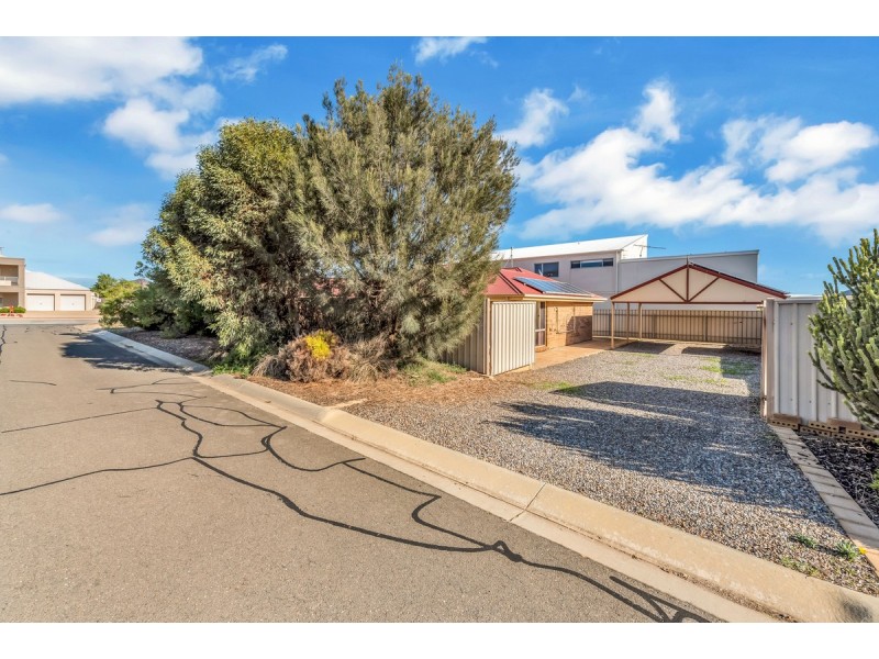 11 Lurline Boulevard, Sellicks Beach SA 5174