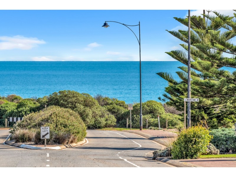 11 Lurline Boulevard, Sellicks Beach SA 5174