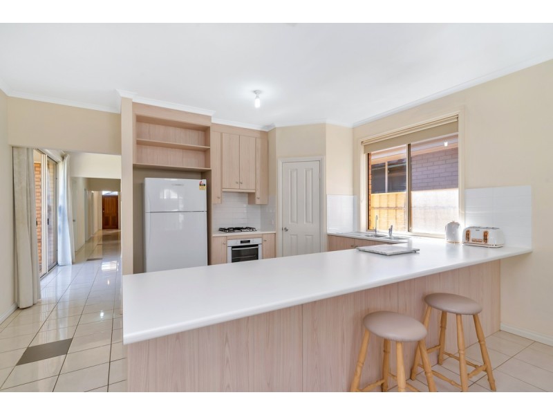 34 Hawkins Avenue, Hillcrest SA 5086