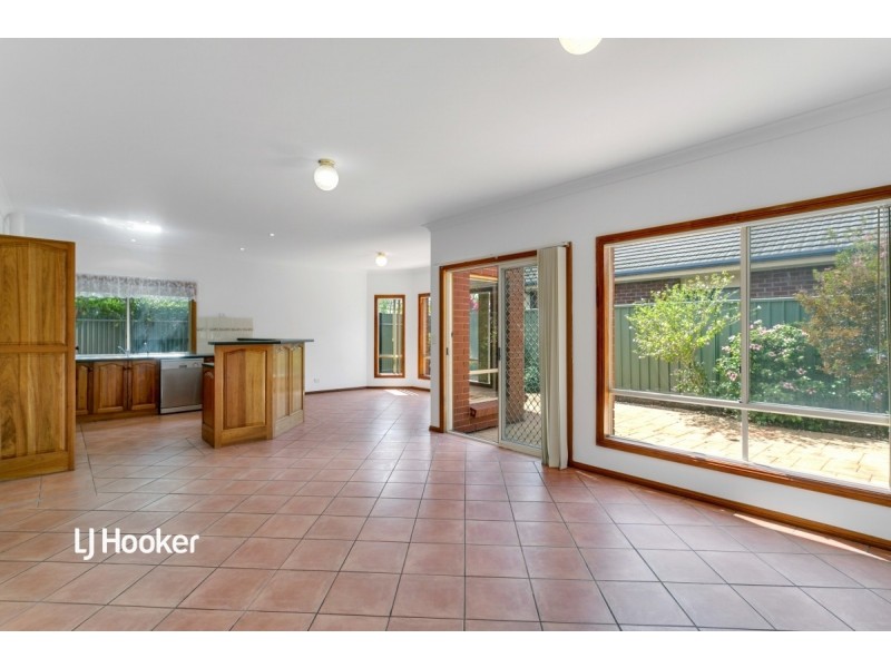 5 Coopers Crescent, Mawson Lakes SA 5095