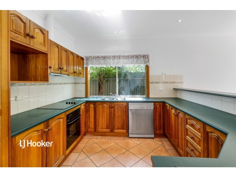 5 Coopers Crescent, Mawson Lakes SA 5095