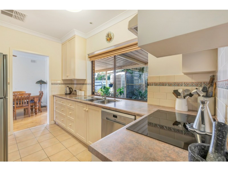 10 Valley View Drive, Highbury SA 5089