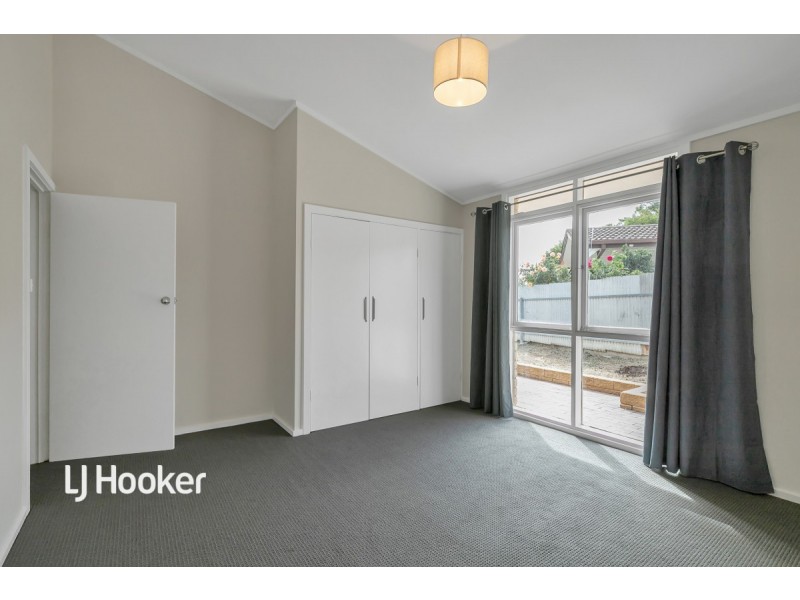 13 De Sassenay Crescent, Modbury Heights SA 5092