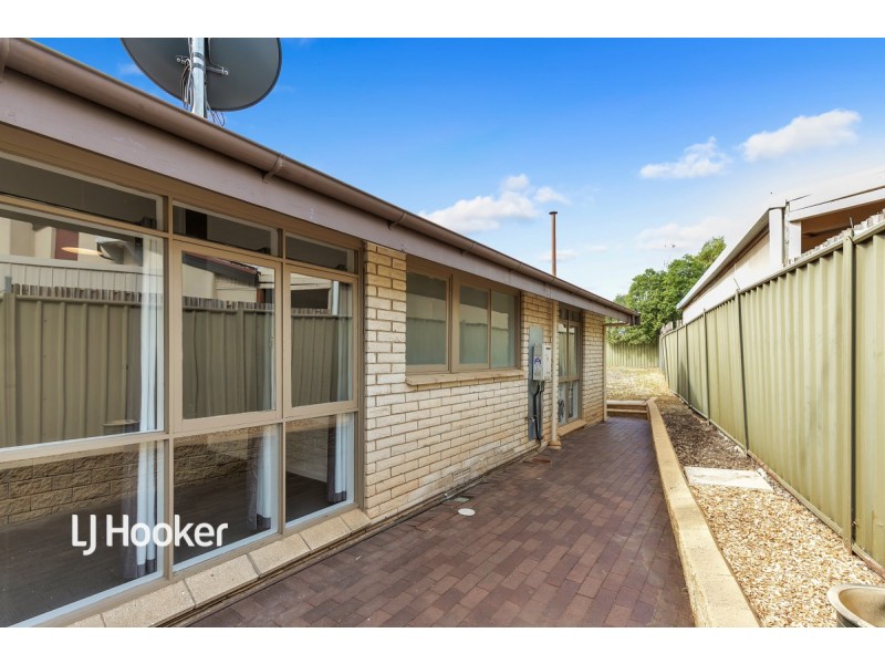 13 De Sassenay Crescent, Modbury Heights SA 5092