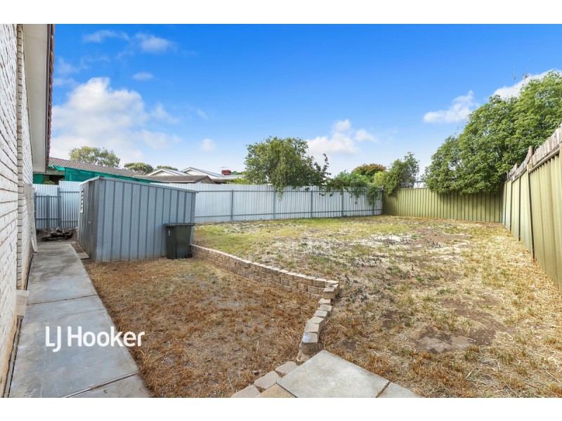 13 De Sassenay Crescent, Modbury Heights SA 5092