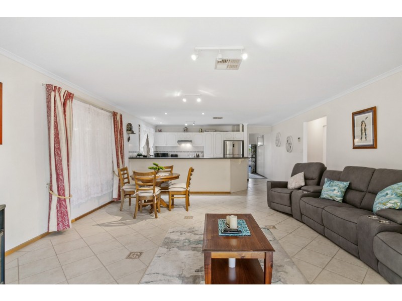 5 Berwick Rise, Hillbank SA 5112