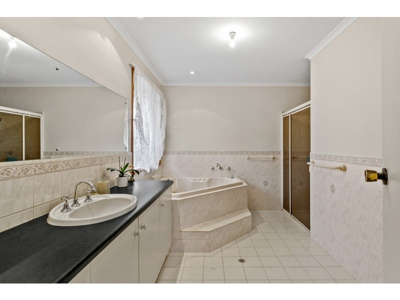 5 Berwick Rise, Hillbank SA 5112