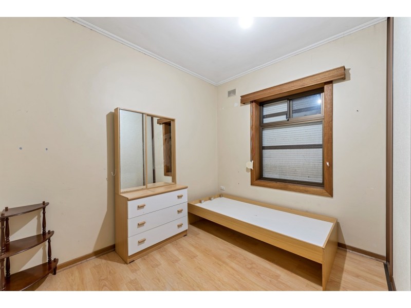 17 Lionel Avenue, Blair Athol SA 5084