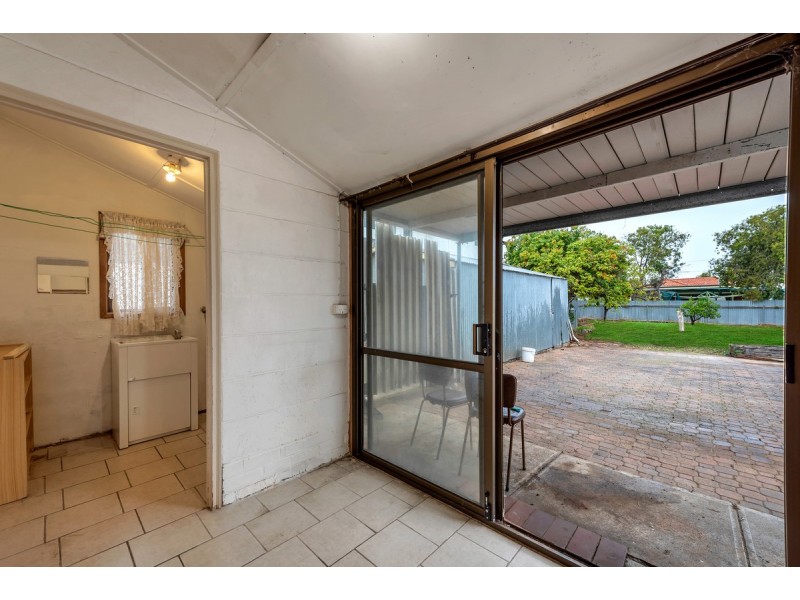 17 Lionel Avenue, Blair Athol SA 5084