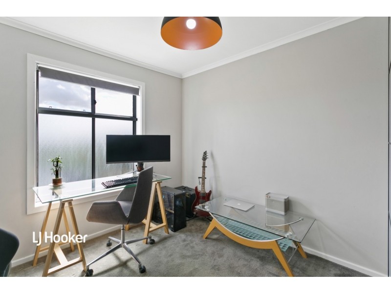 58 Sir Ross Smith Boulevard, Oakden SA 5086