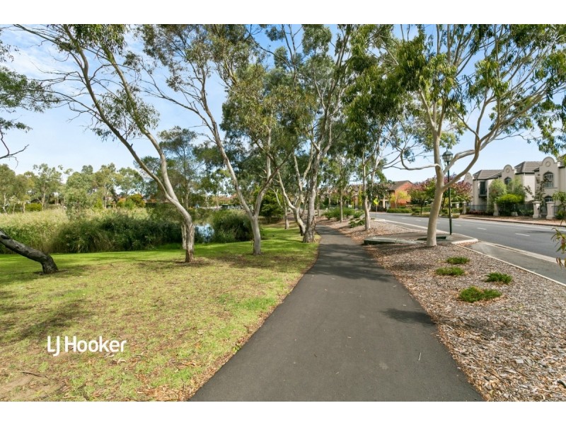 58 Sir Ross Smith Boulevard, Oakden SA 5086