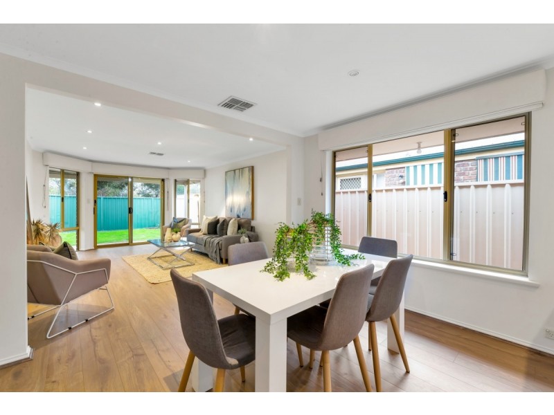 14 Hilltop Drive, Oakden SA 5086