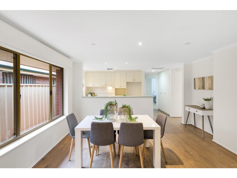 14 Hilltop Drive, Oakden SA 5086