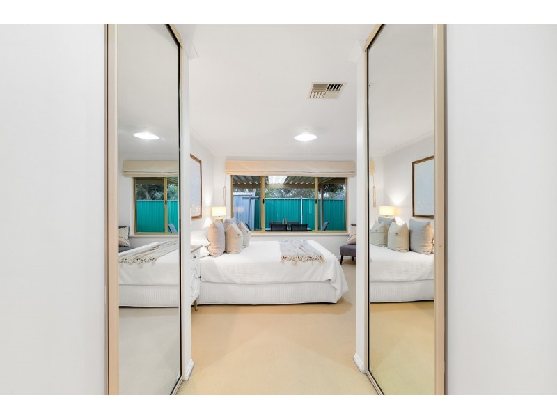 14 Hilltop Drive, Oakden SA 5086