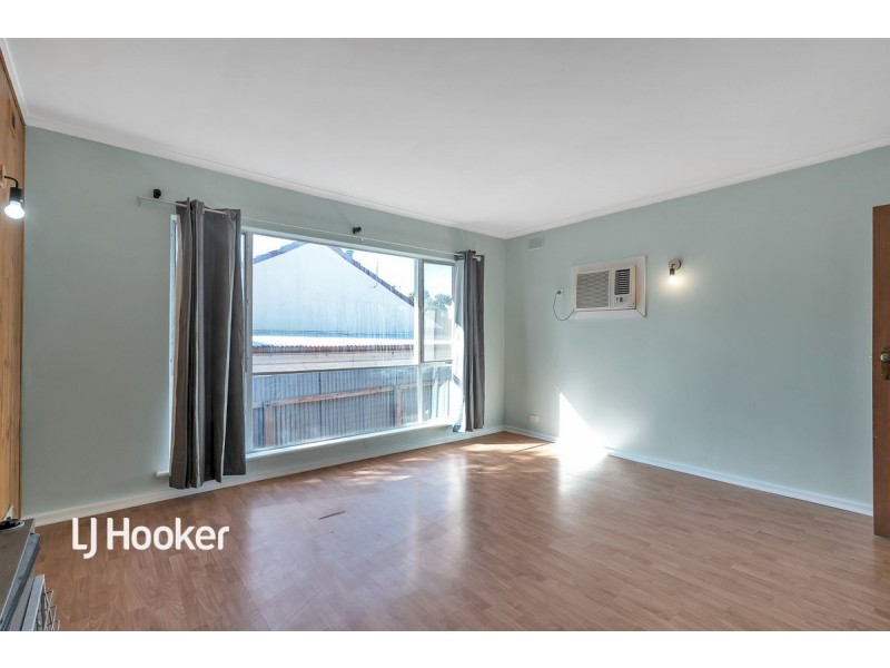 14 McGowan Road, Para Hills SA 5096