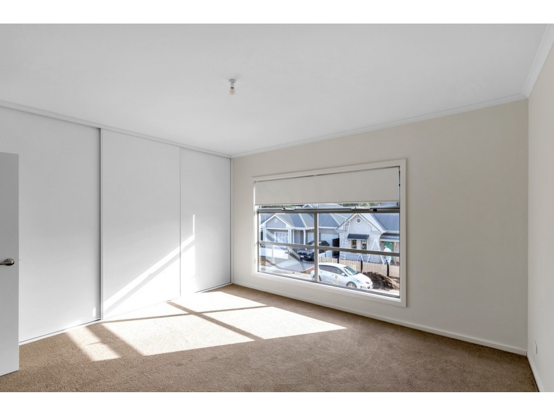 10 Warwick Street, Mount Barker SA 5251