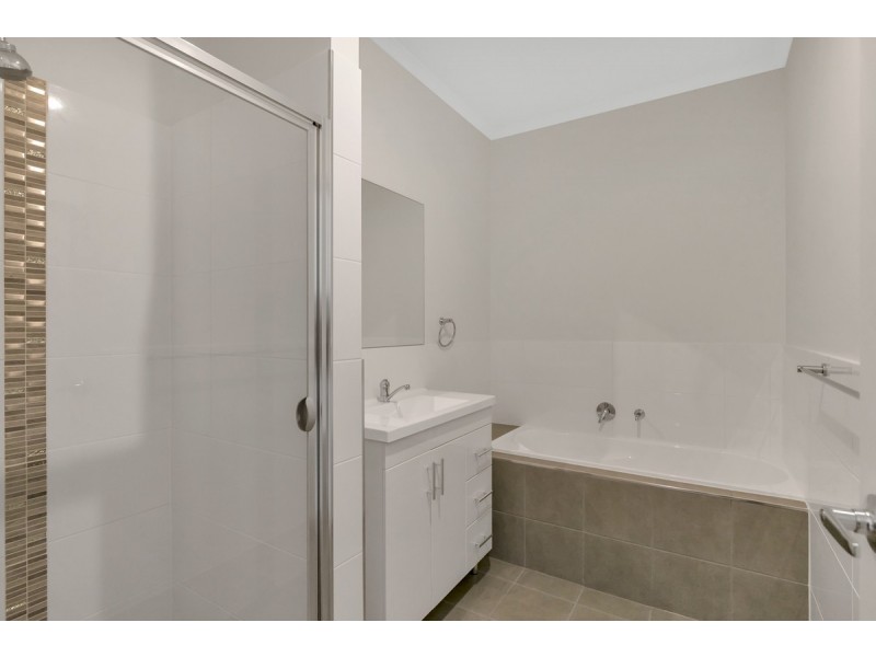 10 Warwick Street, Mount Barker SA 5251