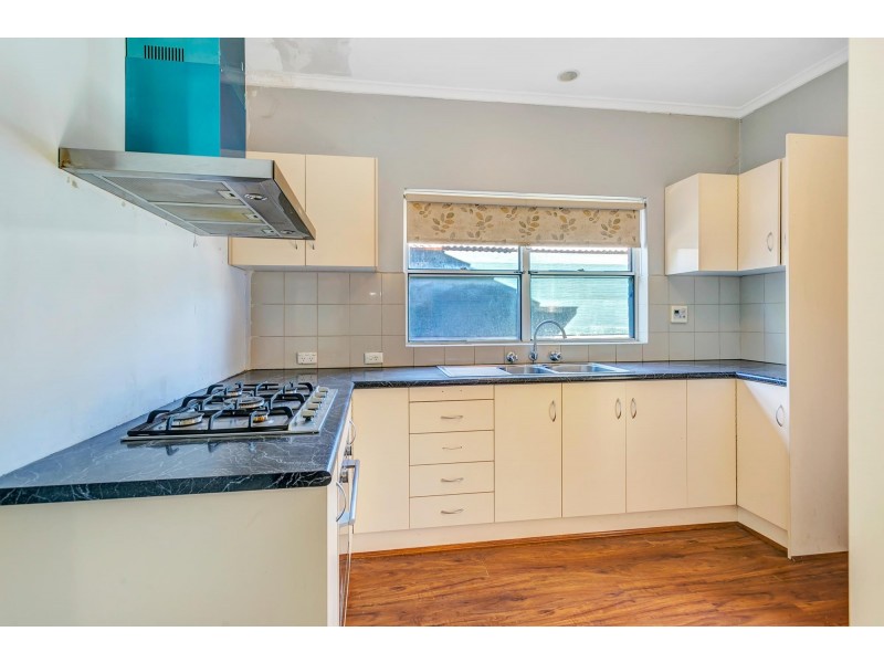 9 Wilfred Avenue, Salisbury SA 5108
