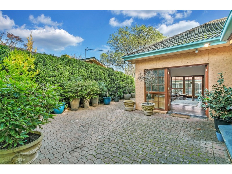 16 Gilles Road, Glen Osmond SA 5064