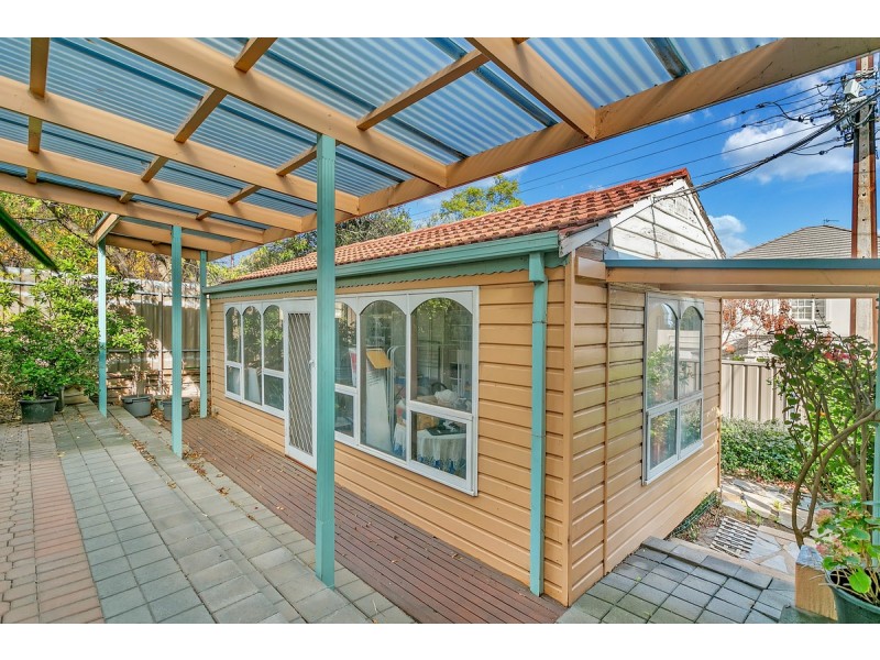 16 Gilles Road, Glen Osmond SA 5064