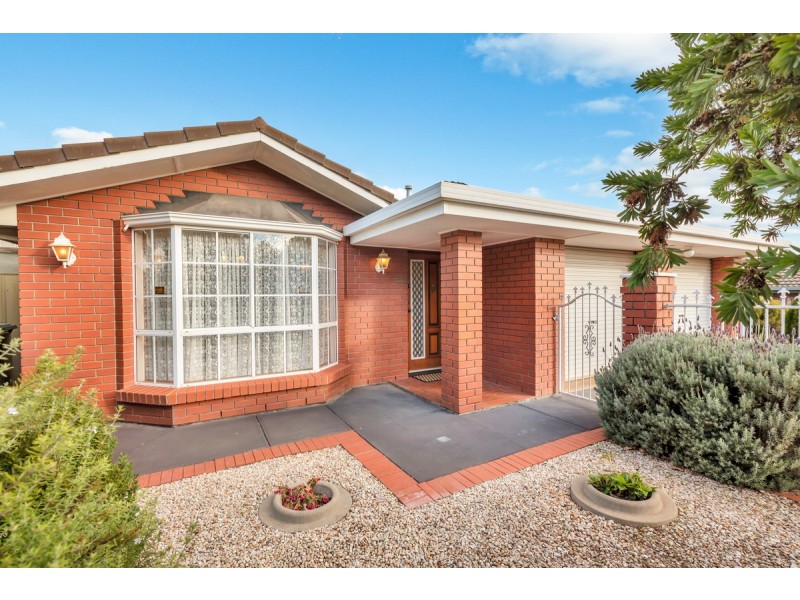 22 Aurora Circuit, Greenwith SA 5125