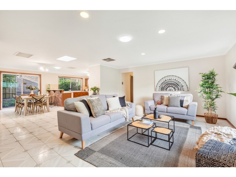 22 Aurora Circuit, Greenwith SA 5125