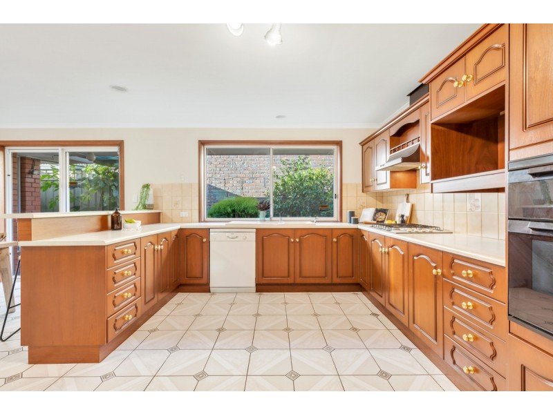 22 Aurora Circuit, Greenwith SA 5125