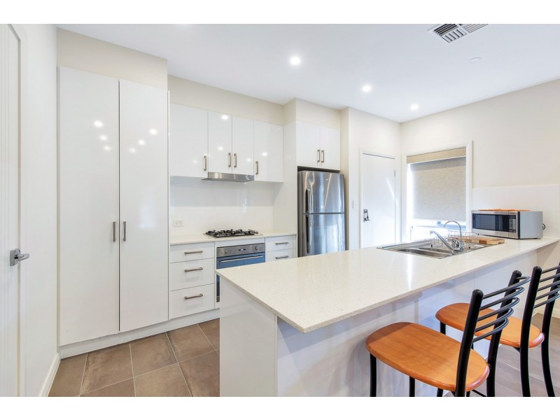 2/1218 Lower North East Road, Highbury SA 5089
