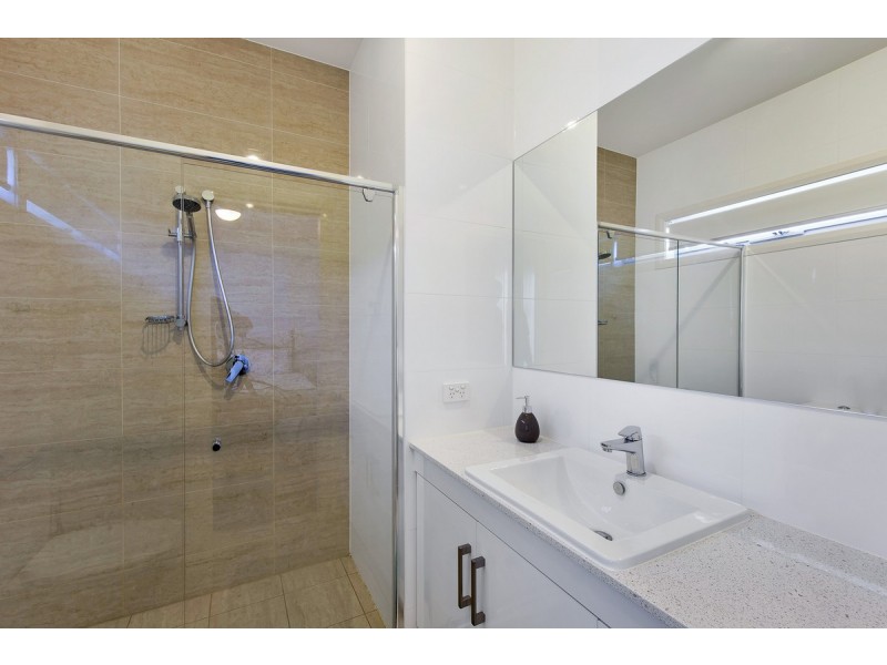 2/1218 Lower North East Road, Highbury SA 5089