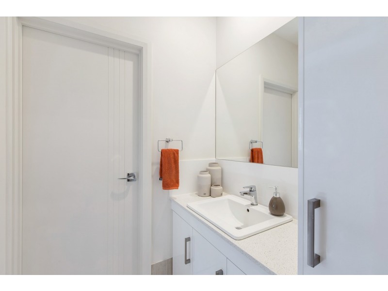 2/1218 Lower North East Road, Highbury SA 5089