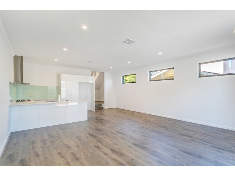 1 & 2/7 Bank Crescent, St Agnes SA 5097