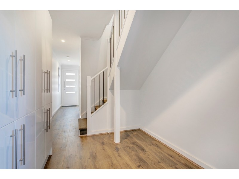 1 & 2/7 Bank Crescent, St Agnes SA 5097