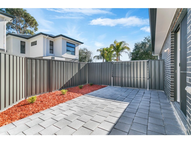 1 & 2/7 Bank Crescent, St Agnes SA 5097