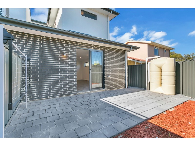 1 & 2/7 Bank Crescent, St Agnes SA 5097