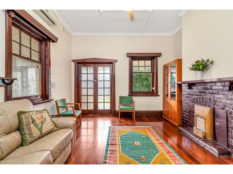 11 Hampstead Road, Manningham SA 5086