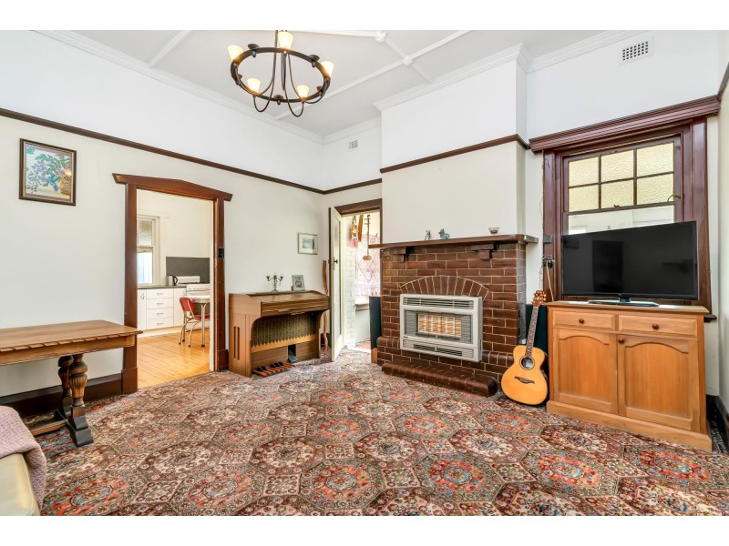 11 Hampstead Road, Manningham SA 5086