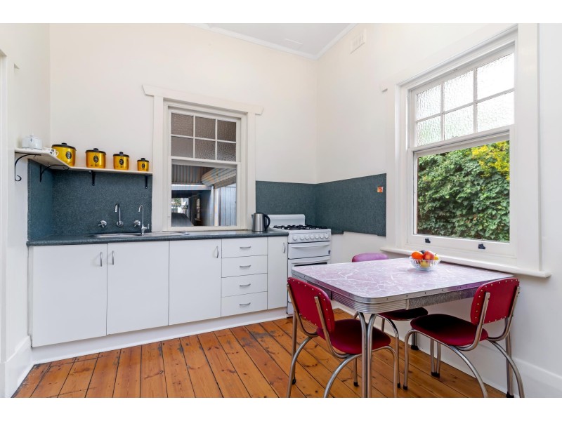 11 Hampstead Road, Manningham SA 5086