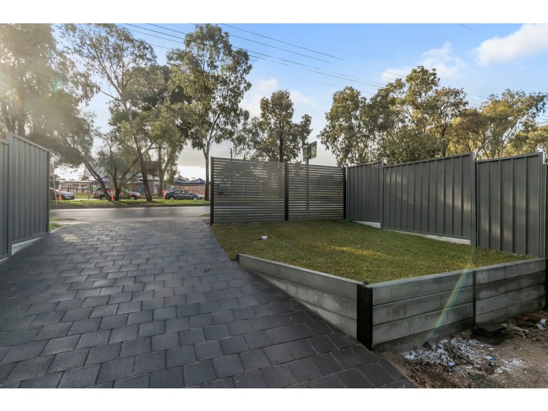 347B Wright Road, Valley View SA 5093